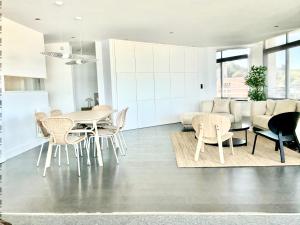 Amplio piso a pie de playa de Patos. Nigrán.