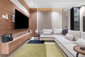 GR-Elegant 2BR Apartment near KAFD - Prime Location