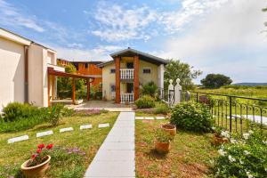 Apartments Milica 1391