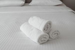 Włochy Równoległa Cosy Apartment by BookingHost