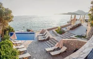 Love Live Hotel - Zlatna Obala