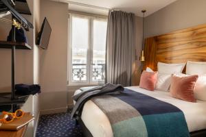 Hotels Hotel Maxim Folies : photos des chambres