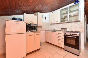 Apartments Milica 1391