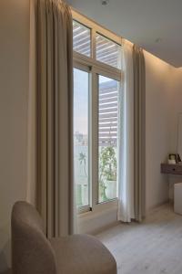 The Twin - Bohemian Studio