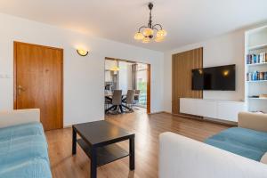 Apartment in Cres with sea view, balcony, air conditioning, Wi-Fi (4249-1)