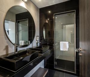 Hotels Hotel Le Canberra : photos des chambres