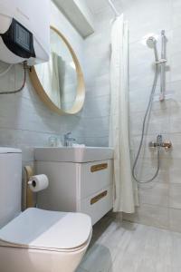 Sunny Boho Home by RV Apartments