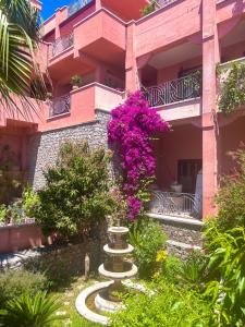Penthouse with Sea View Terrace in the Heart of Taormina