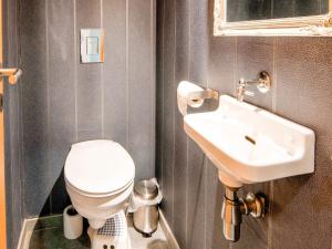 Great holiday home in Bastogne with sauna