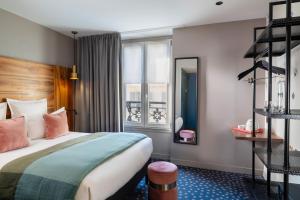 Hotels Hotel Maxim Folies : photos des chambres