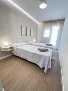 AtuaireHome Mirando a las agujas de la Catedral de Burgos