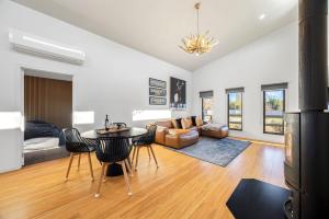 Station House - Mansfield - Sleeps 8