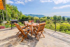 Castle View Haven With Wellness And Pool - Happy Rentals