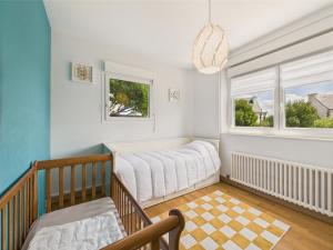 Maisons de vacances Piscine chauffee, plage a 700m, maison pour 6 : photos des chambres