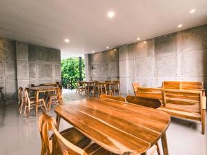 Zavana rooms & Restaurant