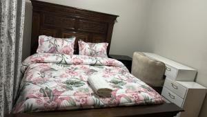 Pinnacle Apartment