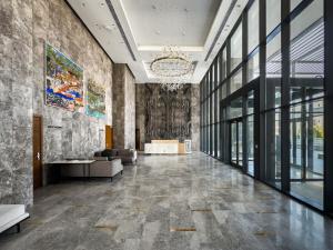 Panoramic 2 BR Apt at Aeon Towers