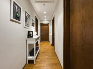 Panoramic 2 BR Apt at Aeon Towers