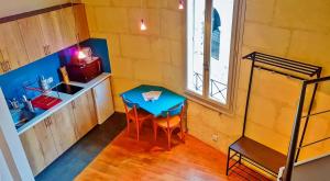 Studio avec vue sur lAmphithéâtre-arènes