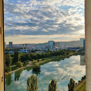 SAG 12th floor Koloseo residence Lake view Free parking