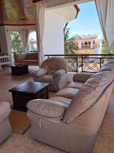 J and R Villa, Watamu