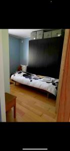 Chambre privative parking gratuit dans la rue