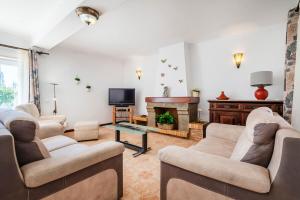 Solar do Castelo Villa with Pool