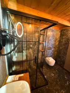 Navy Inn & Bungalows