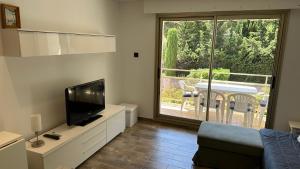 Appartement Neuf - Six Fours Les plages - Parking privatif - Clim - Balcon - 500m de la mer