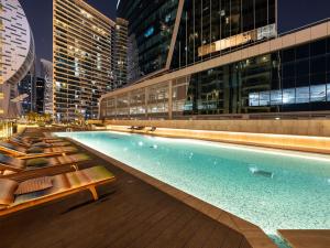 Lux 2Bed Apt near Burj Klfa Exciting Summer Deal