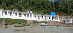 Narmada sky ridge view hotal