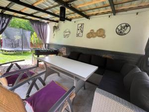 Dom nad jeziorem Strażym