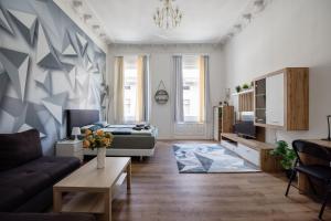 Victory Apartment
