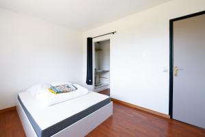 Maisons de vacances Grande maison familiale proche gr34 : photos des chambres