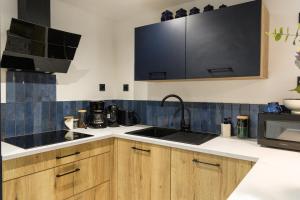 Maisons de vacances Gite l-ecume avec balneo 10 minutes Mt St Michel : photos des chambres