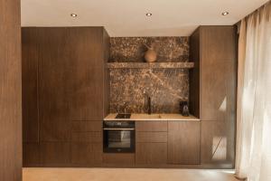 Gigaro Beach Suites