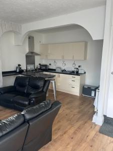 Bradford Homely House