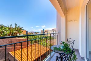 Bright Modern 2BR Apartment Near Cristo Rei