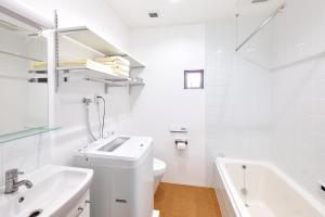 Spacious House for 2people 7min Ohanajaya Sta 14min Skytree 19min Asakusa 20min Ueno Comfortable Stay Tokyo HANACHO お花茶屋 ゆったり2名 Gato Ohanajaya