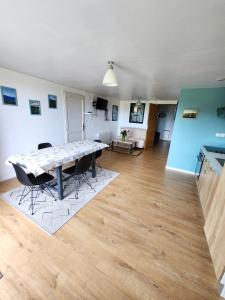 Appartement indépendant dans maison au calme