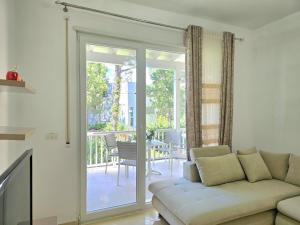 Happy Stay In Lura 3 175