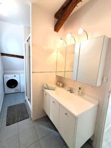Maisons de vacances Maison 4 chambres au coeur d’Evaux-les-Bains : photos des chambres