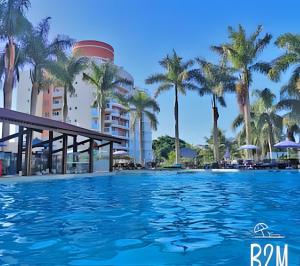 Praia, piscina com bar molhado, Beto carrero