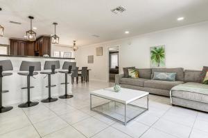 Pool at West Palm Beach Home, 2 Mi to CityPlace!