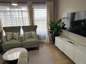 Pinnacle Apts