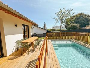 Designer villa with pool