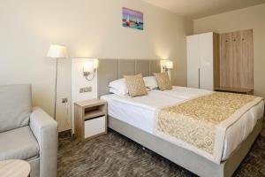 Hotel Laguna Park Sunrise