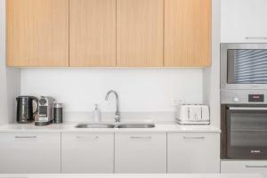 Sealodge - Luxury Apartment on the Coast