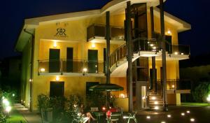 Rosta Residence Ranverso