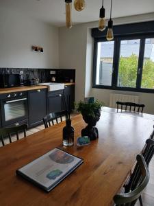 Maison chaleureuse, spacieuse et familiale